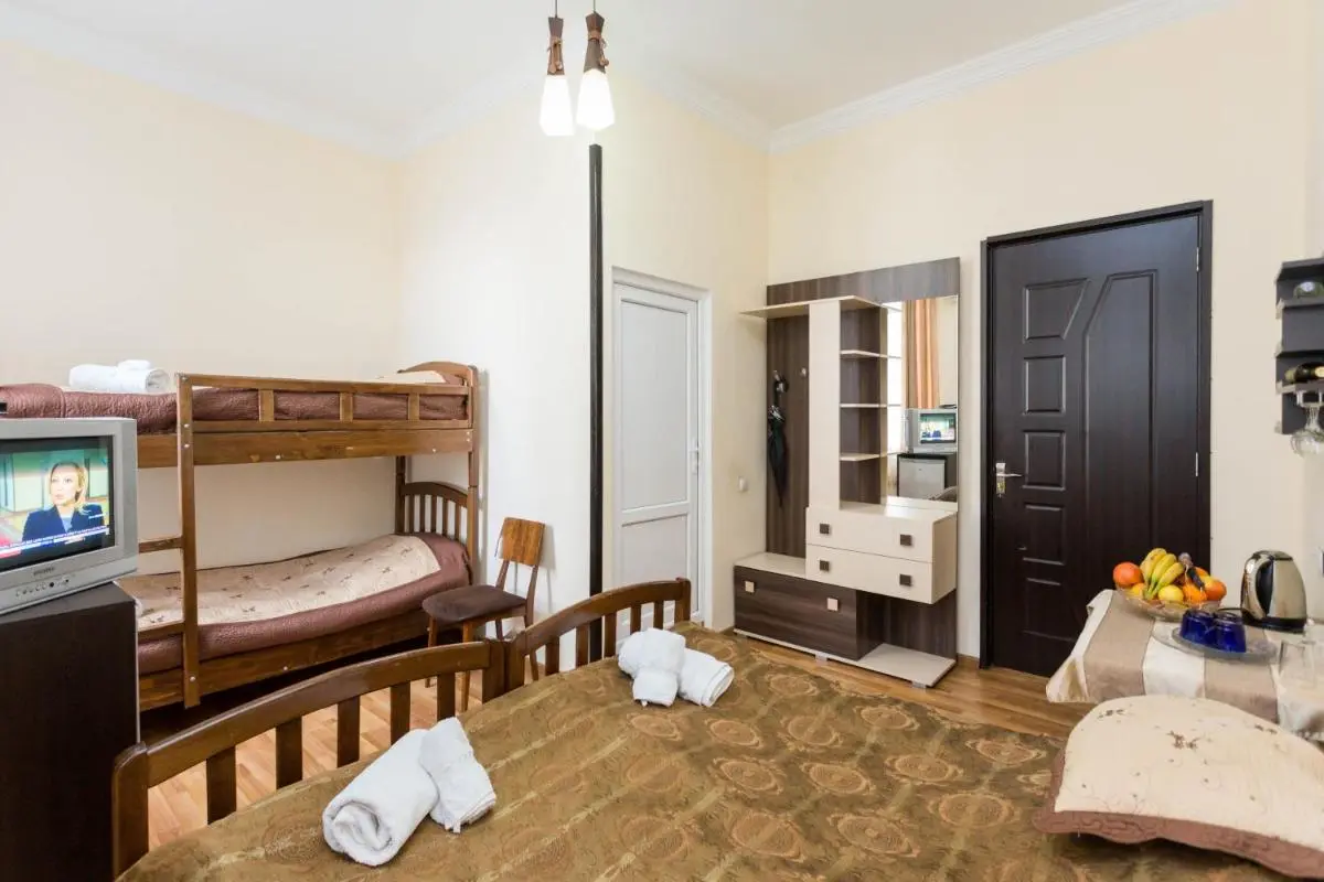 Image 6 of Gis Guest House