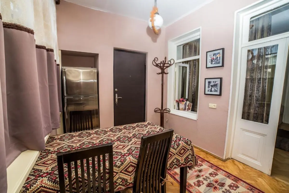 Image 2 of Gold District Apartment