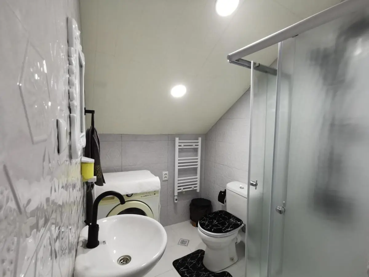 Image 6 of Guest House Natia