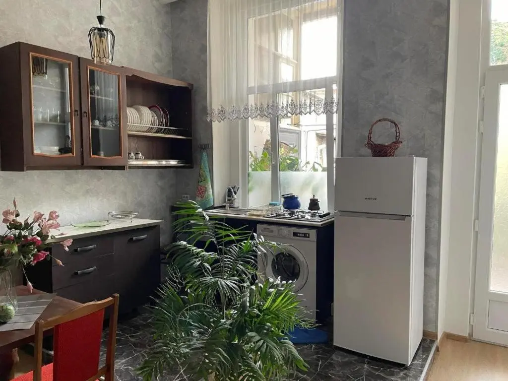 Image 3 of Guest House Teo