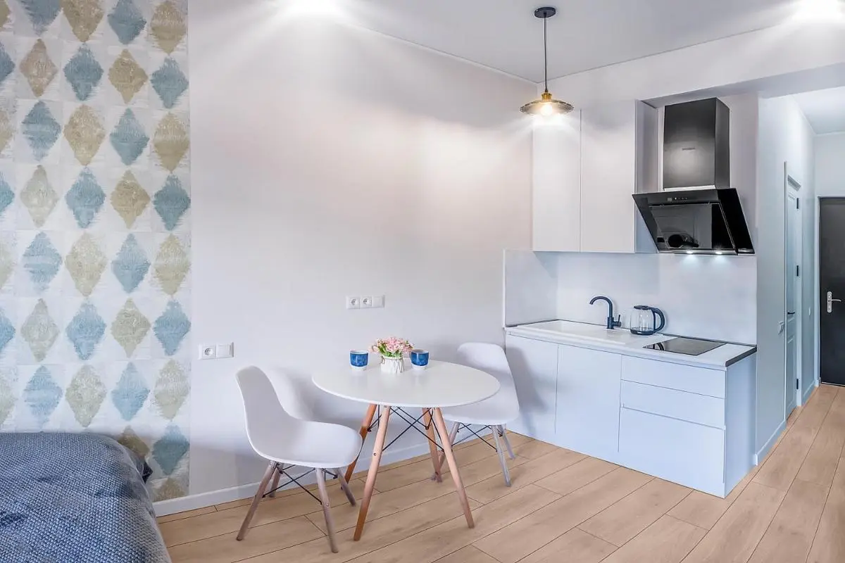 Image 3 of HB apartments University I