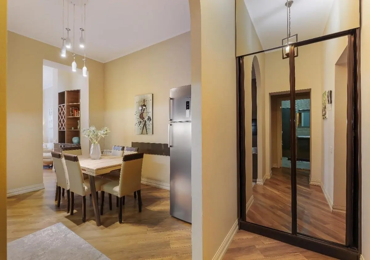 Image 3 of HD Dream Apartment