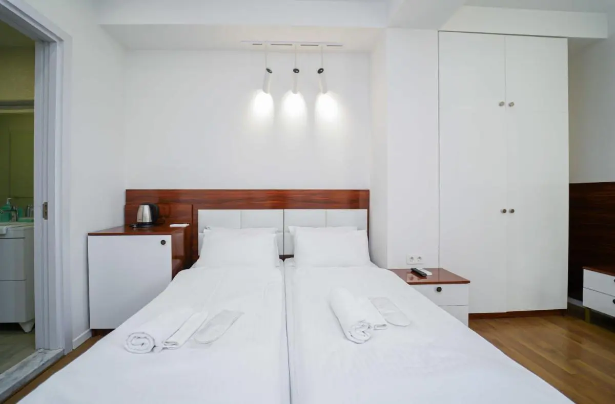 Image 1 of Hotel type room with mini kitchen and balcony on Melikishvili, city center