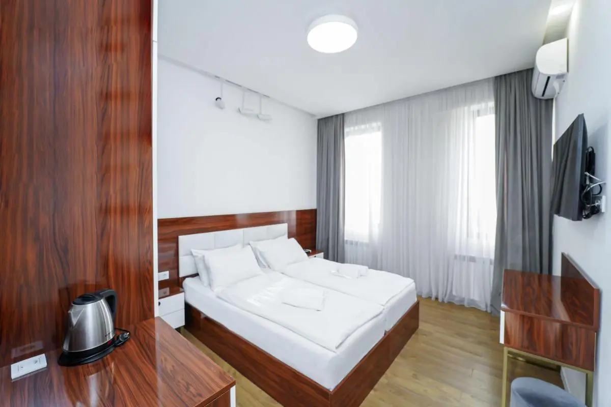 Image 1 of Hotel type rooms on avenue Melikishvili, city center