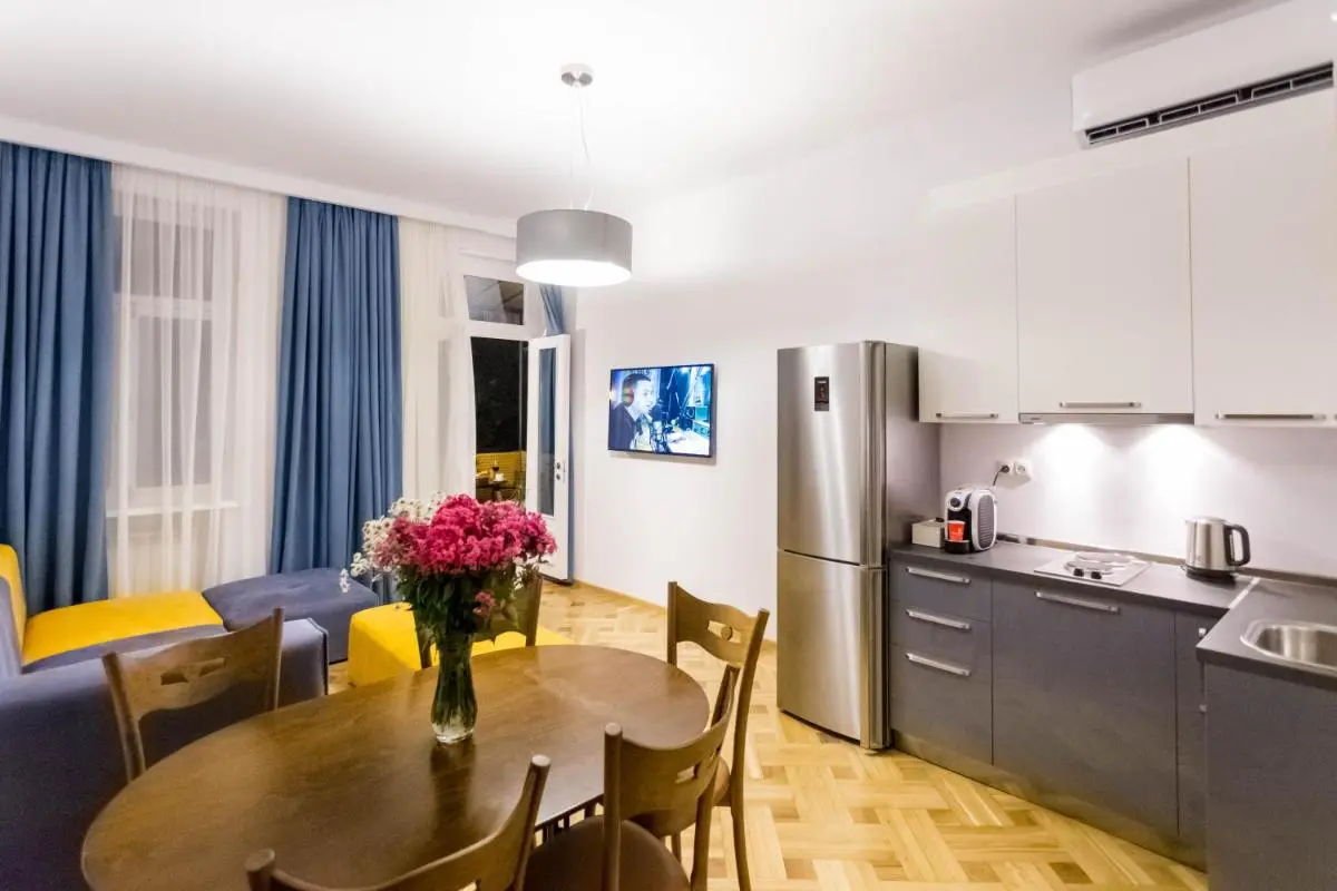Image 2 of Luxury 3 BR apartment by Freedom square City Center