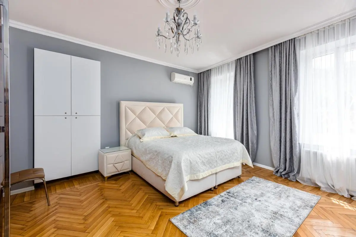 Image 6 of MaRKoS Sololaki Flat