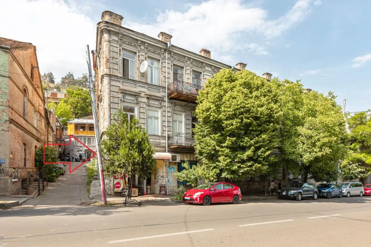 Image 5 of MaRKoS Sololaki Flat