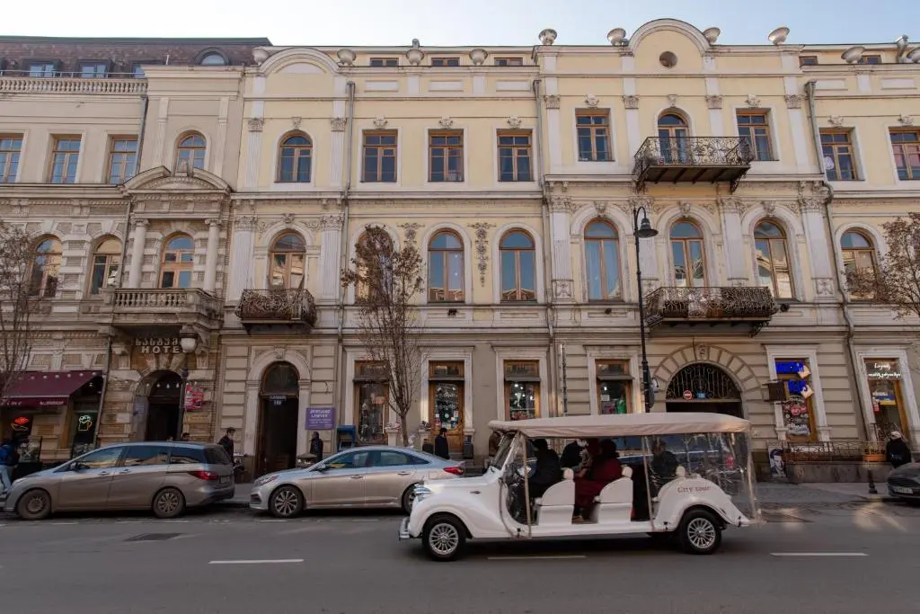 Image of Mardzhanov Apartments, Block 108