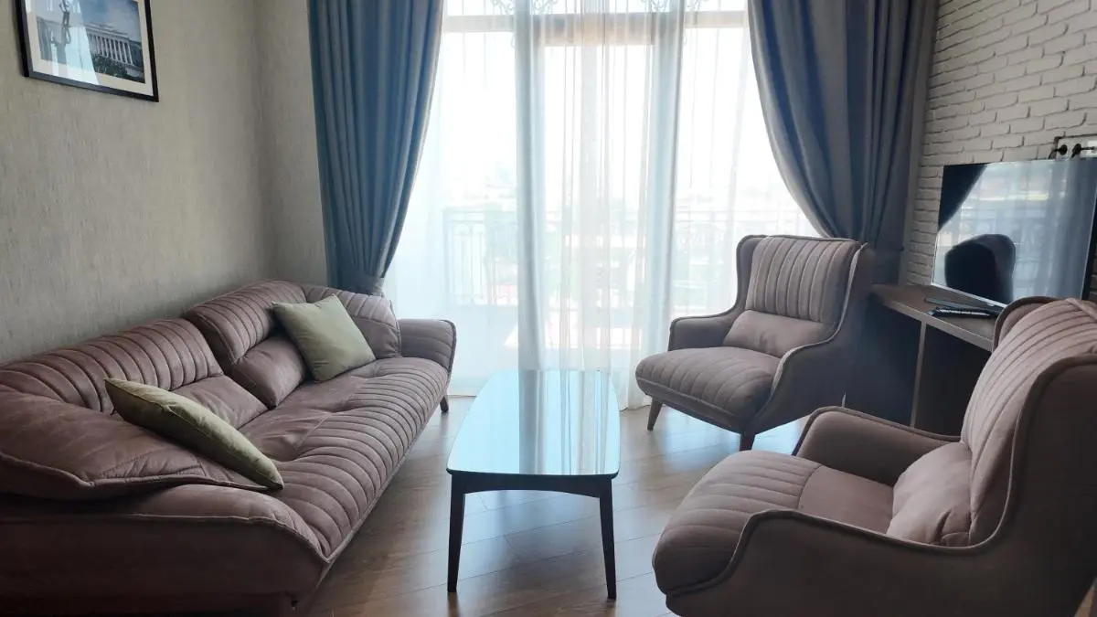 Image 2 of Metekhi Line Hotel