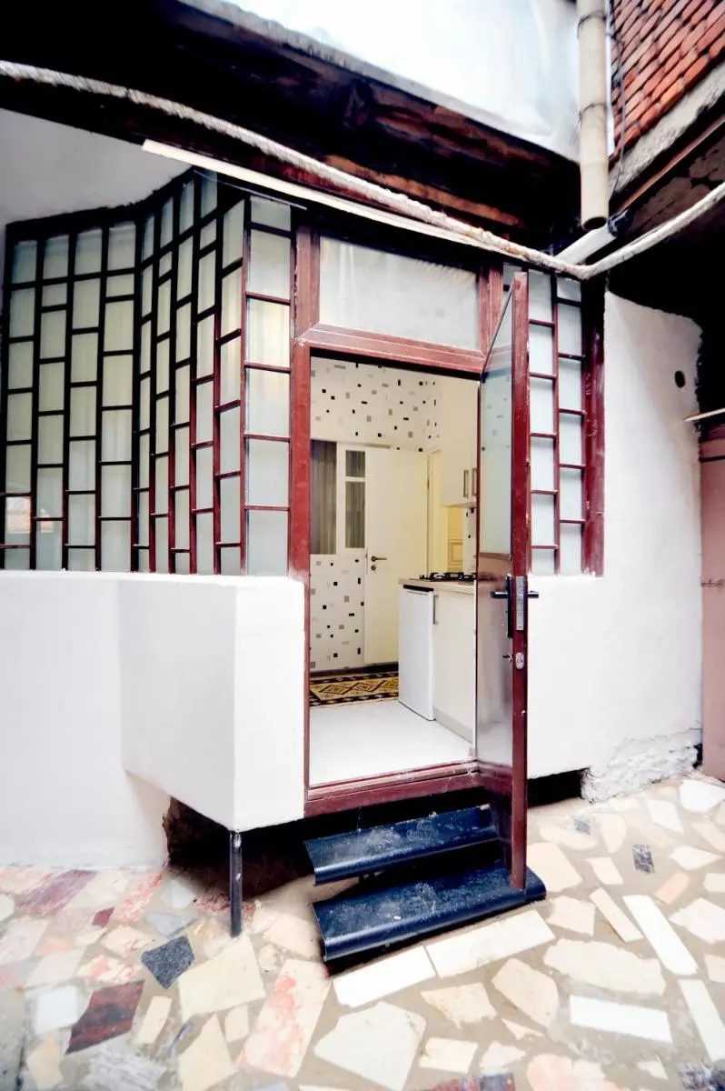 Image 3 of Old Arsena Apartments