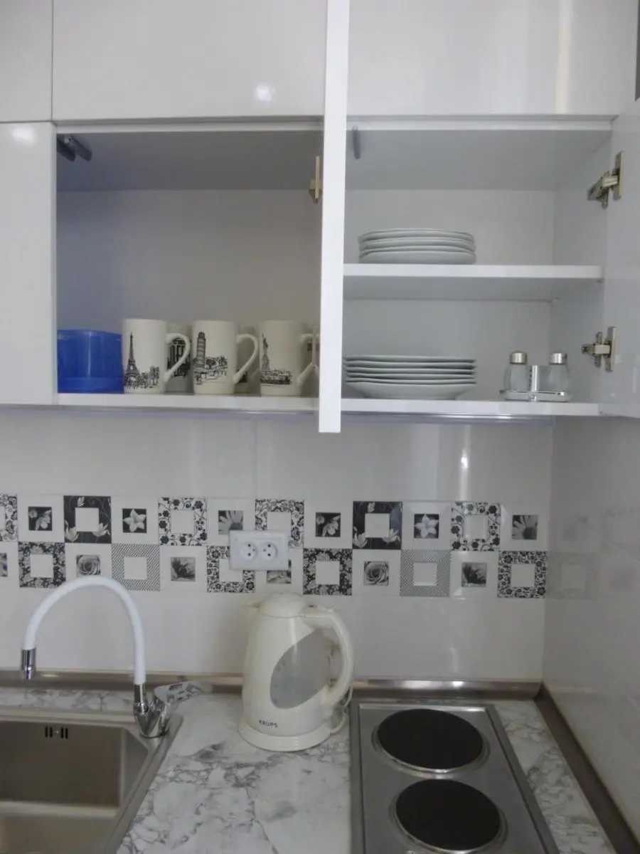 Image 2 of Old City LG Apartments