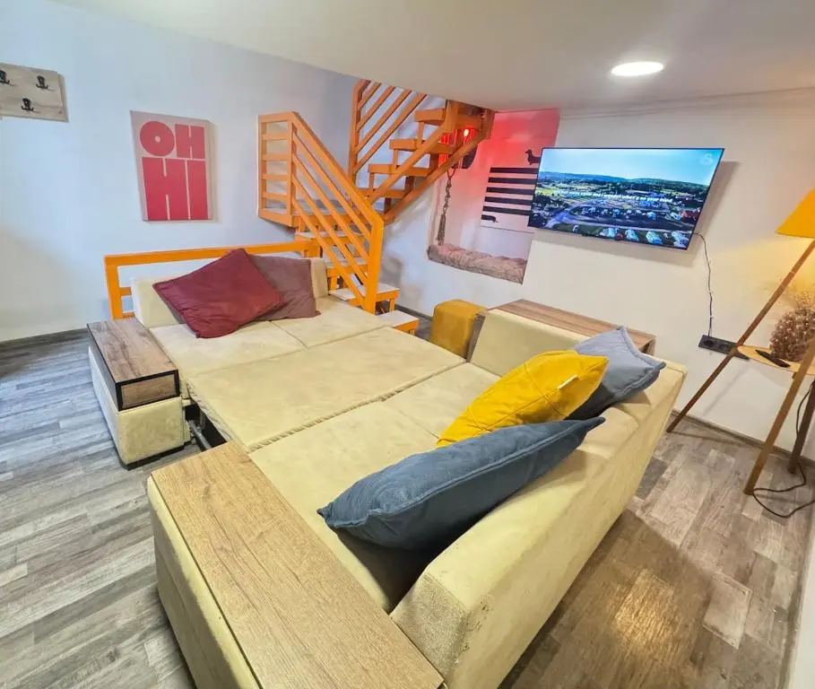 Image of Orange House, City-Center Stay