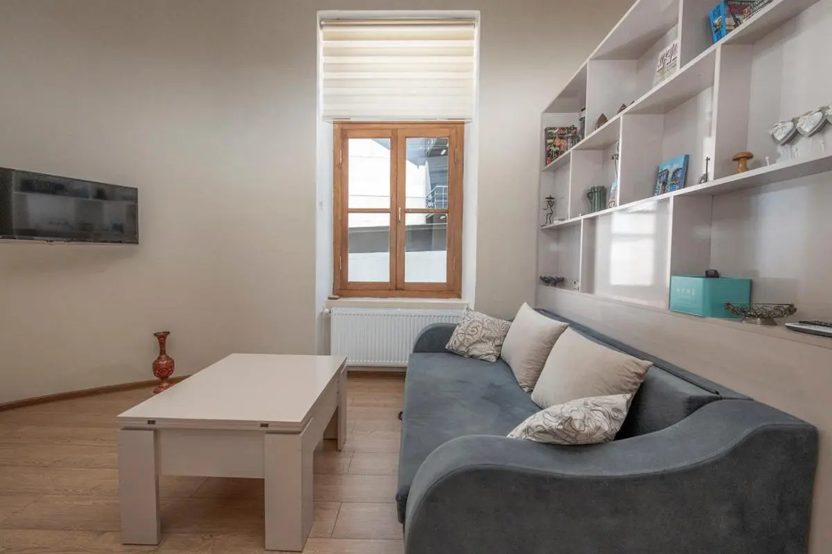 Image 4 of Orbeliani Residence