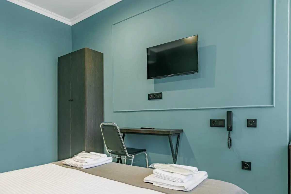 Image 4 of Route Hotel