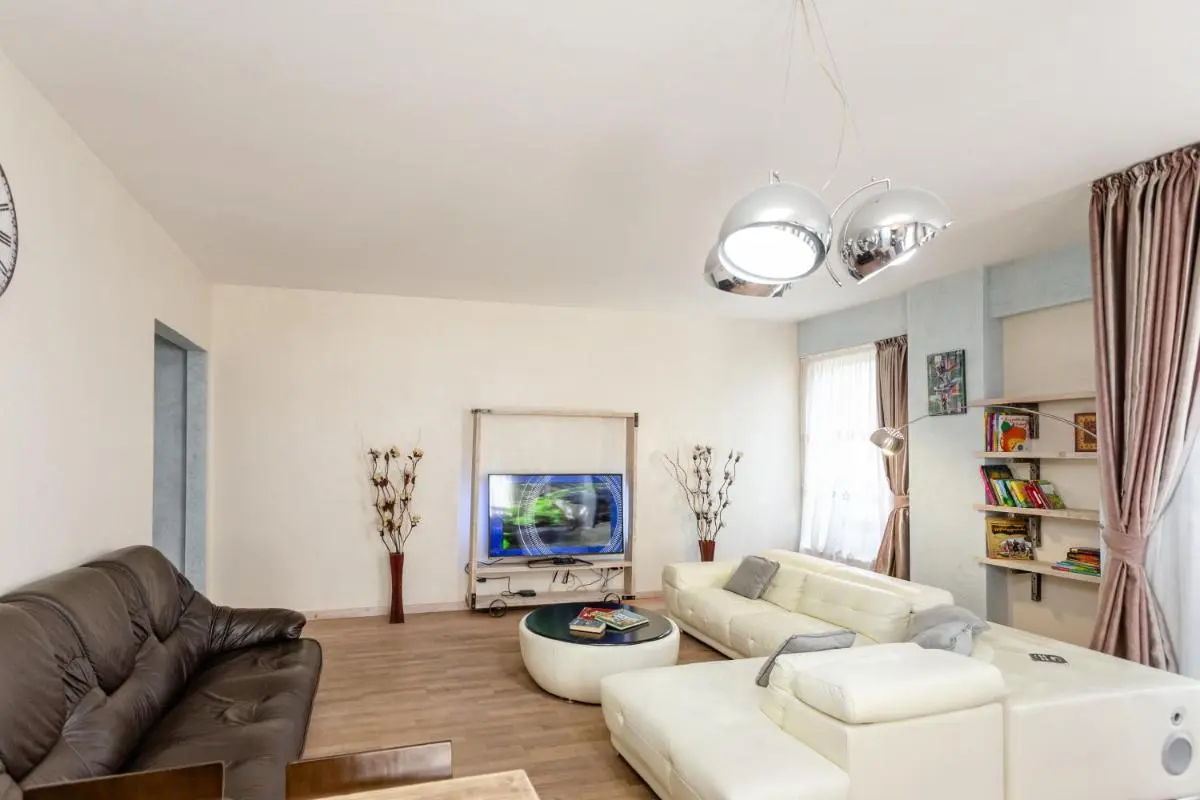 Image 2 of Serviced Apartment on Rustaveli Avenue 9