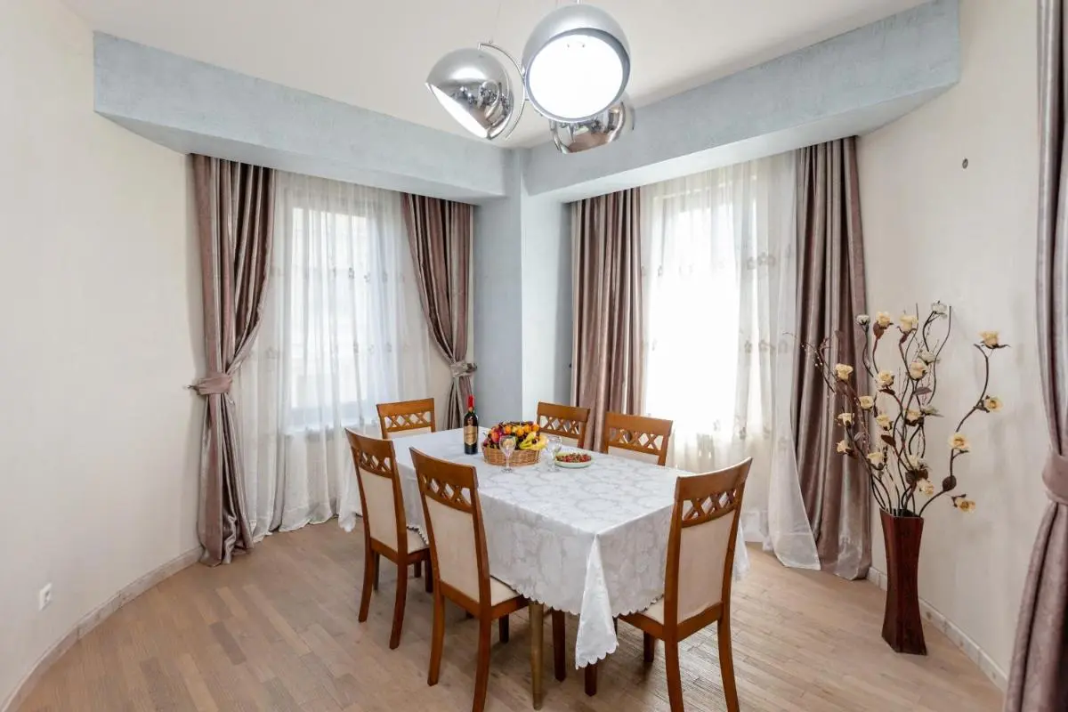 Image 3 of Serviced Apartment on Rustaveli Avenue 9