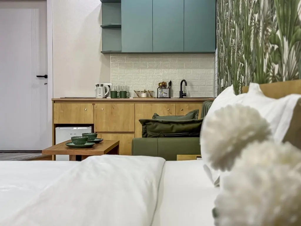 Image of Shirin And Cozy Apartment With Jacuzzi Balcony