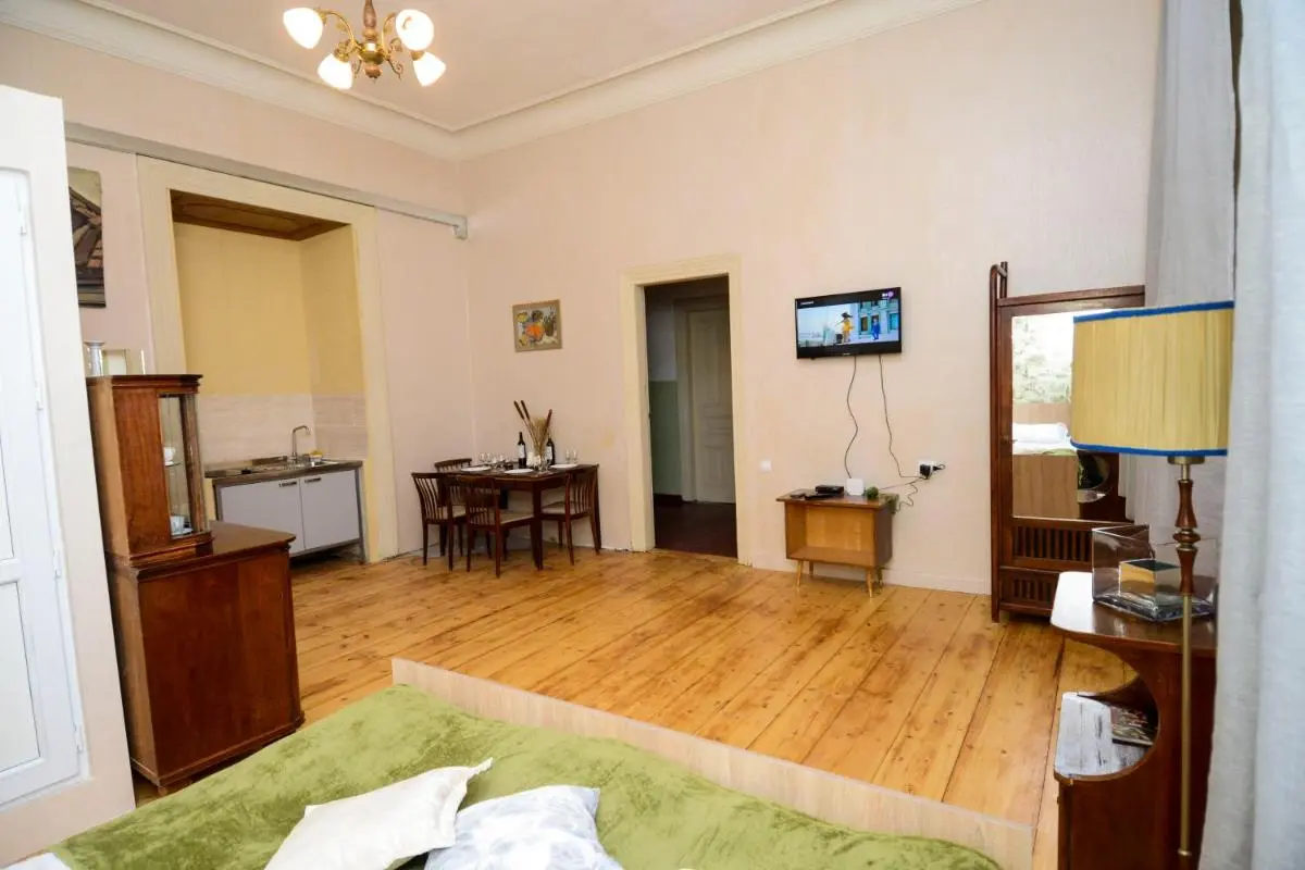 Image 4 of Solo Room Apartment