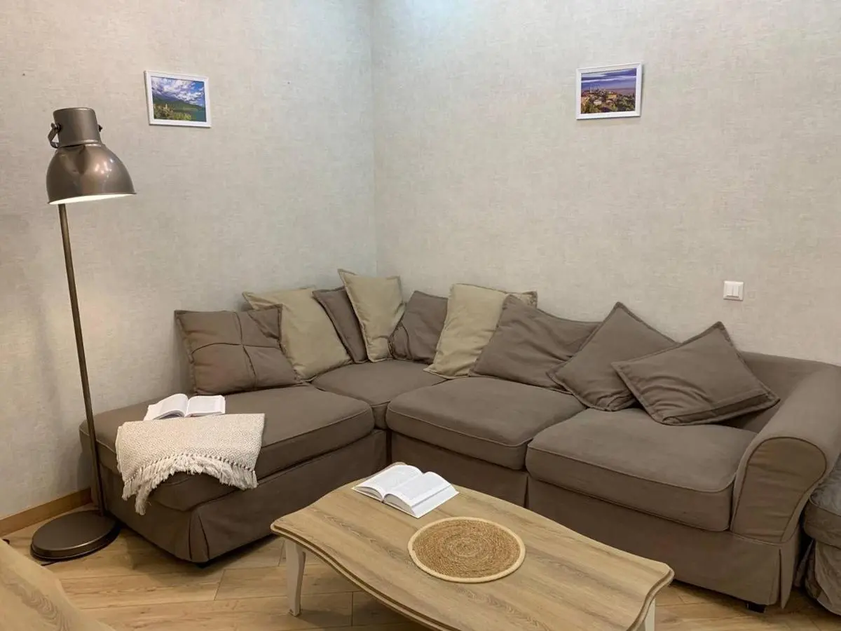 Image 6 of Сozy three-room apartment with 2 separate bedrooms in Old Tbilisi
