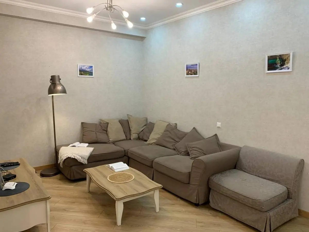 Image 4 of Сozy three-room apartment with 2 separate bedrooms in Old Tbilisi