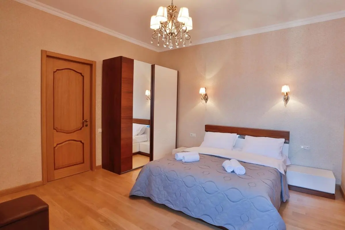 Image 5 of Tbilisi Apartment ll