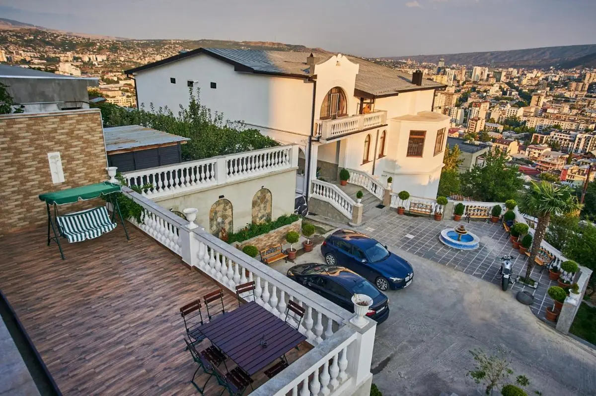 Image 6 of The Hilltop Skyline Hotel