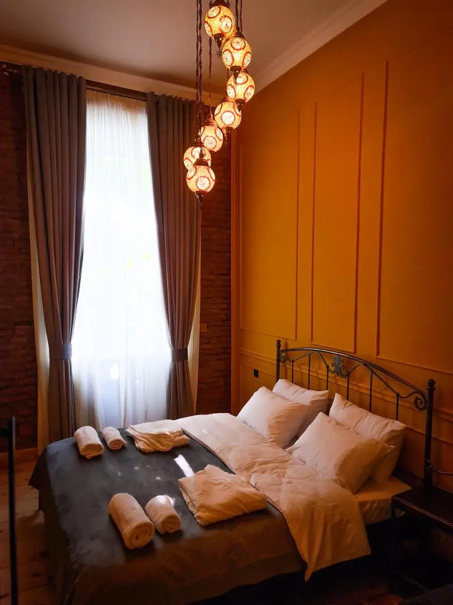 Image 3 of Top Floor Apartment+Balcony in sololaki / Room 25