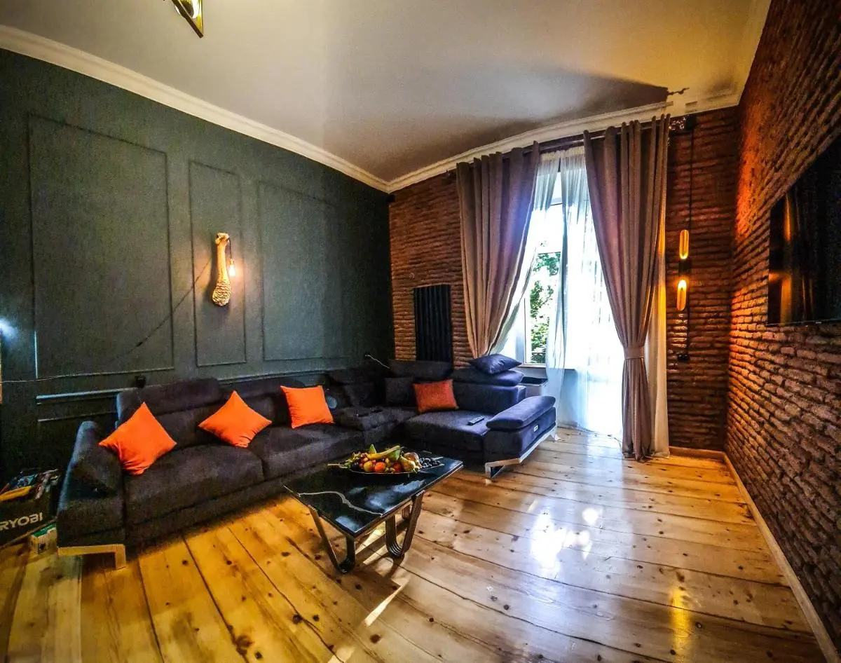 Image 4 of Top Floor Apartment+Balcony in sololaki / Room 25