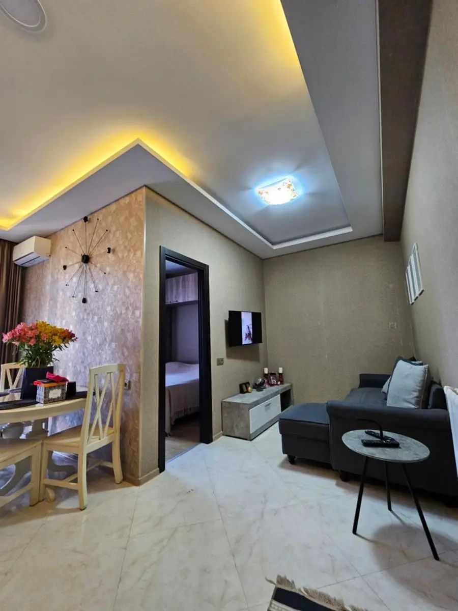 Image 4 of Traveller Apartment