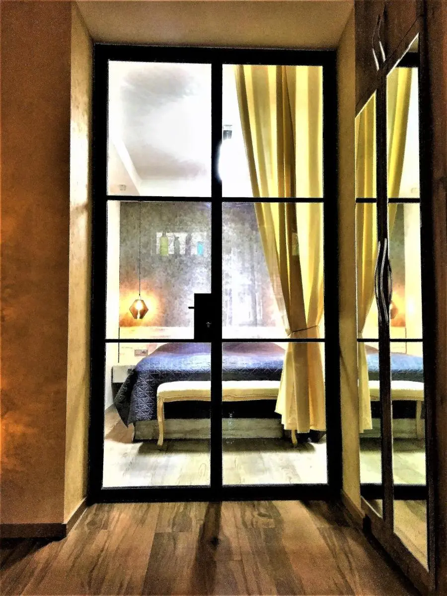 Image 3 of Very Center of the Old City-Stylish apartment