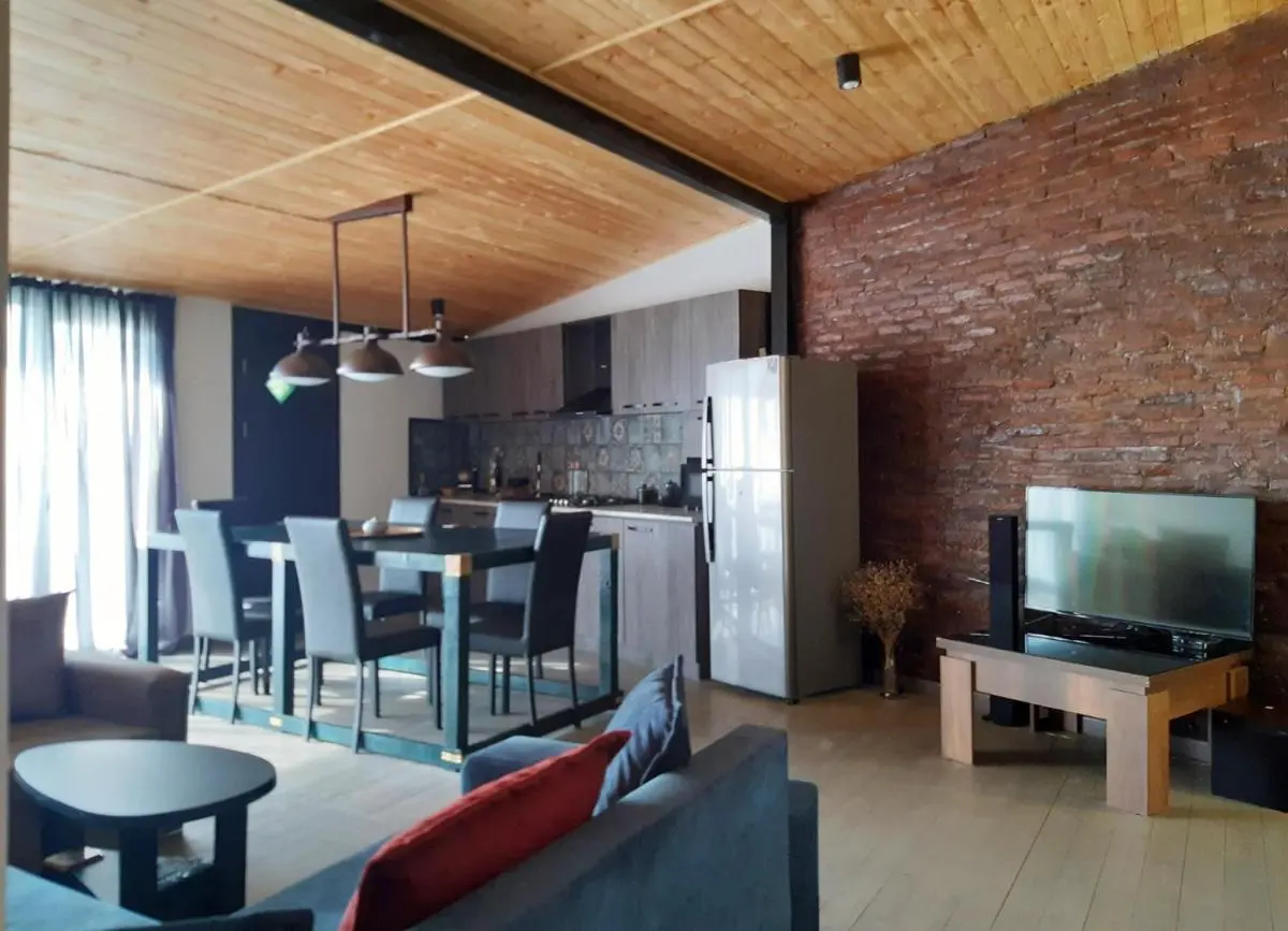 Image 2 of View Apartment