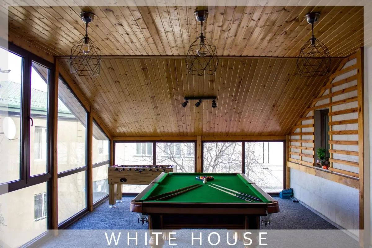 Image 1 of White House