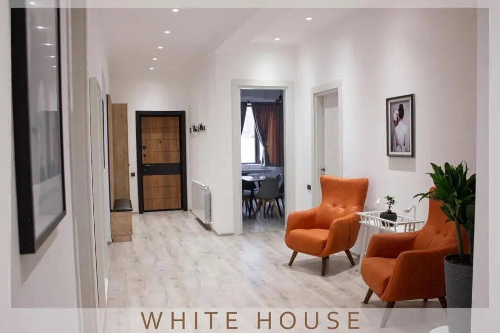 Image of White House
