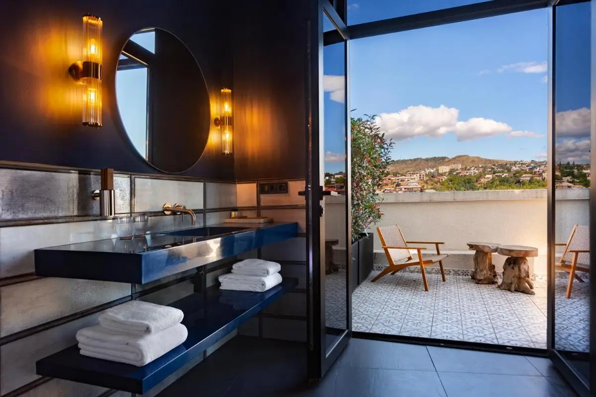 Image 2 of Zorba&Bond Boutique Hotel