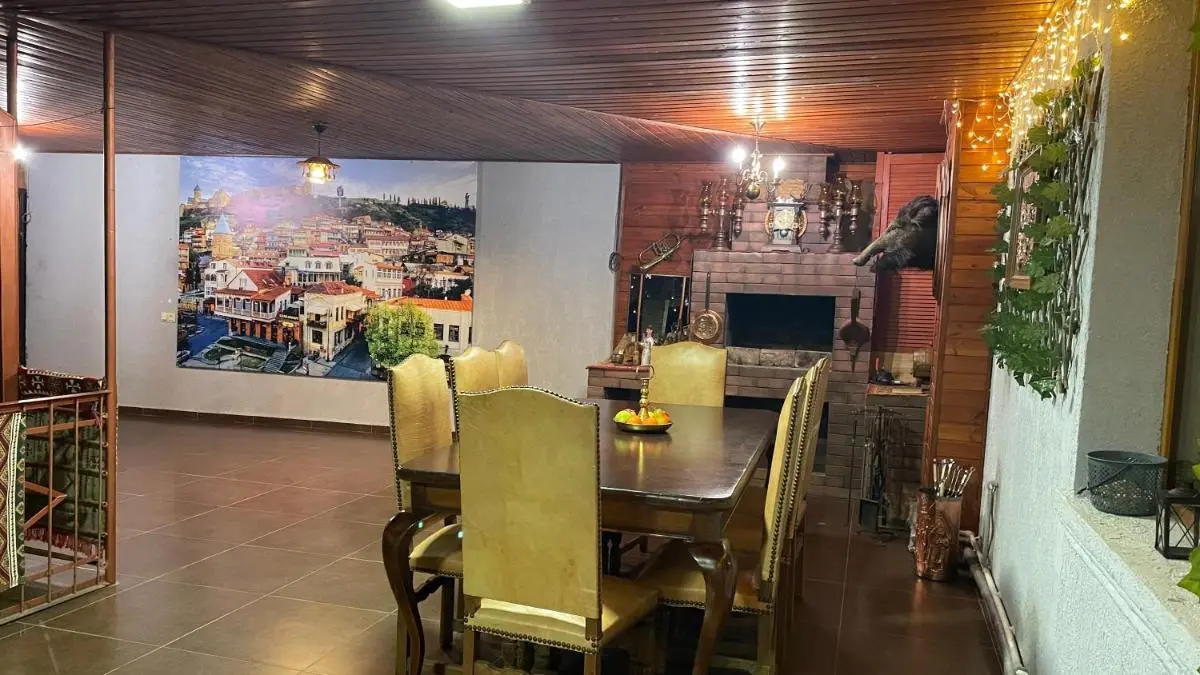 Image 3 of komfort