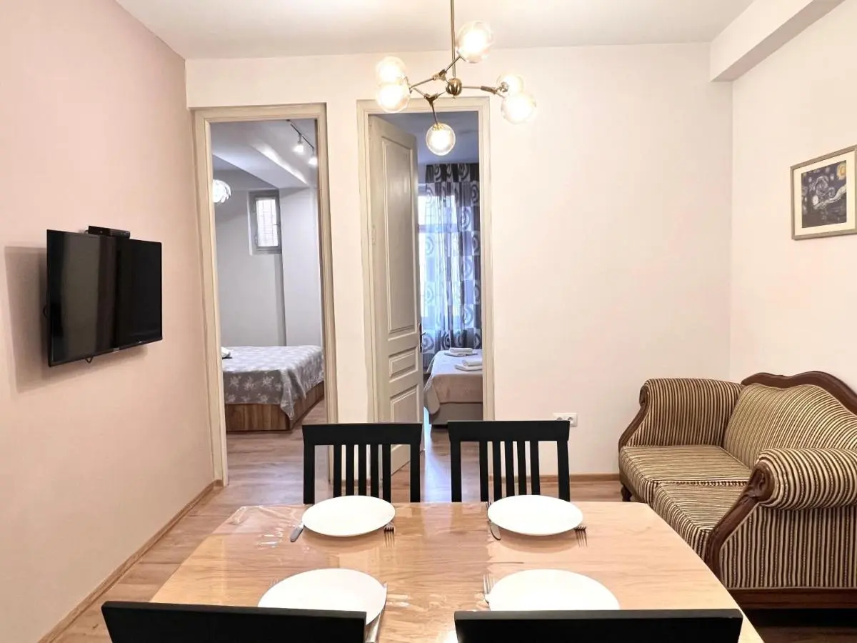 Image 4 of leselidze apartament