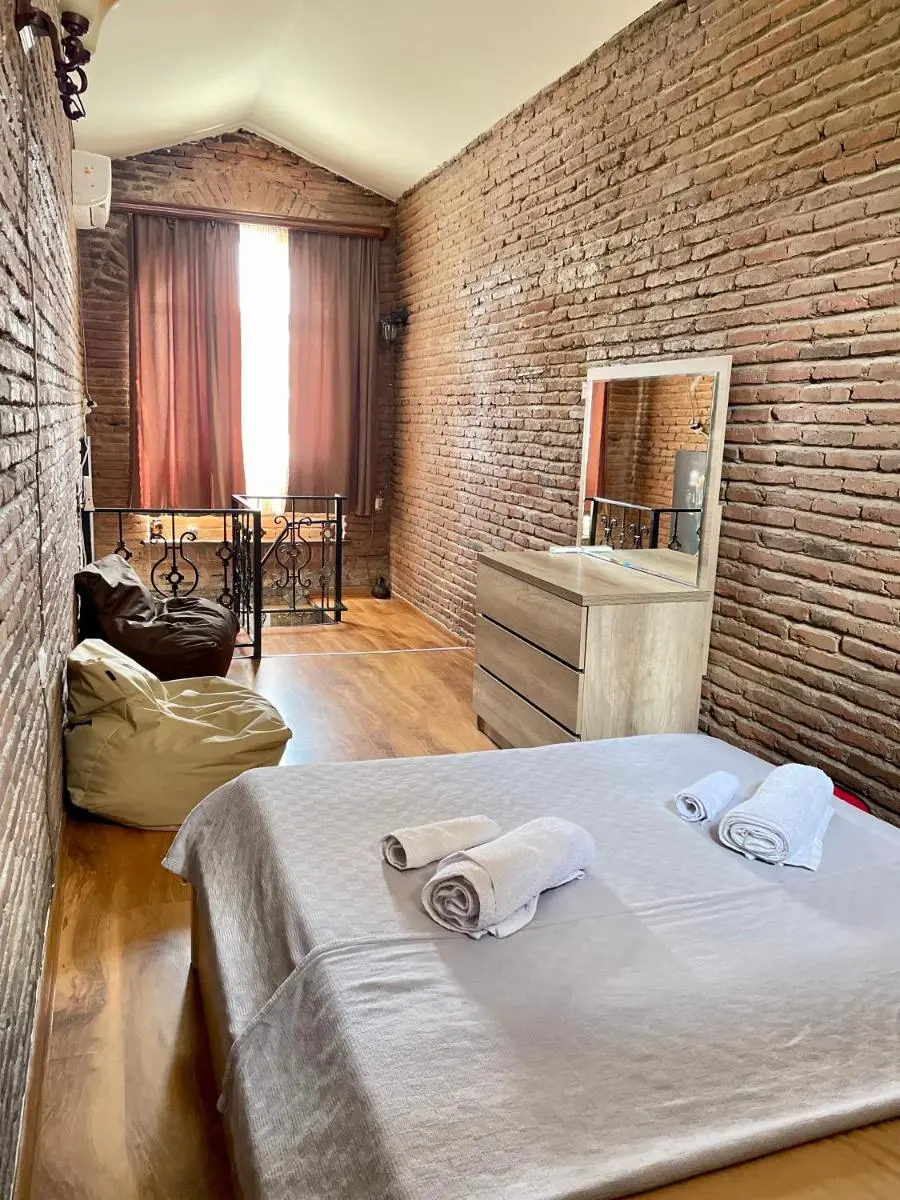 Image 3 of sweet home in old tbilisi