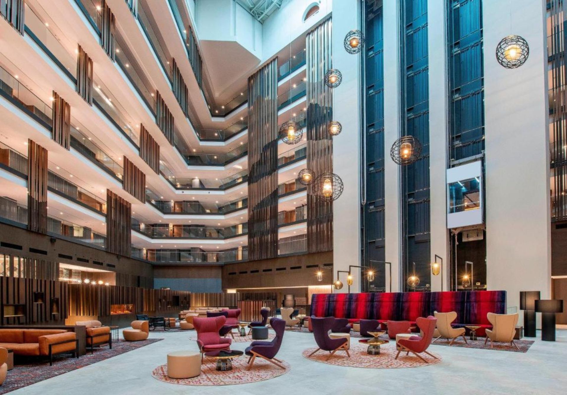 Sheraton Grand Tbilisi Metechi Palace